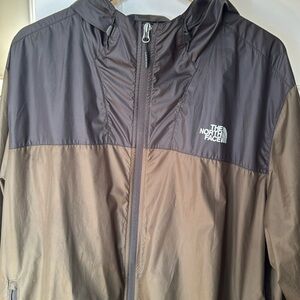 Men’s Northface windbreaker